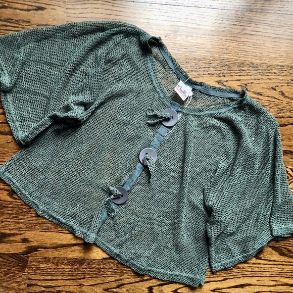 NWOT Noelle Mesh/Netted Pull Over Boutique Top, OSFA - Picture 1 of 3